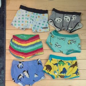Kids' Multicolor Star & Pattern Boxer Briefs - Pack of 6 - 6 Years